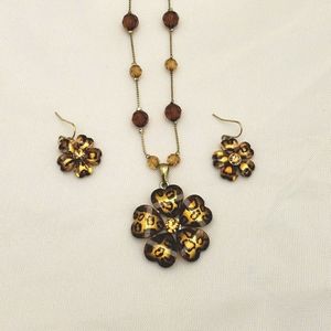 Leopard print beaded flower necklace and earrings
